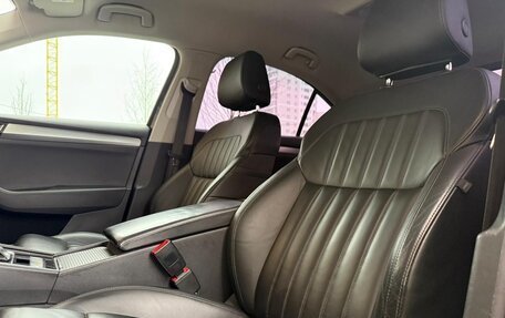 Skoda Superb III рестайлинг, 2018 год, 1 290 000 рублей, 15 фотография