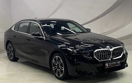 BMW 5 серия, 2025 год, 8 549 000 рублей, 3 фотография