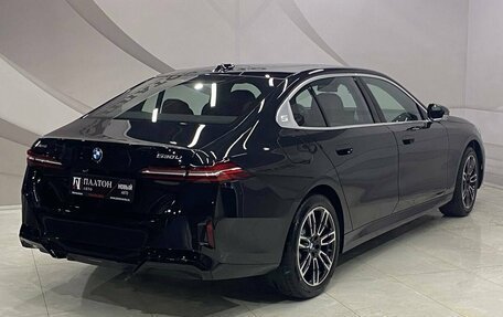 BMW 5 серия, 2025 год, 8 549 000 рублей, 4 фотография