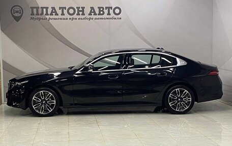 BMW 5 серия, 2025 год, 8 549 000 рублей, 7 фотография