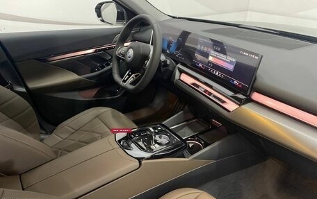 BMW 5 серия, 2025 год, 8 549 000 рублей, 8 фотография