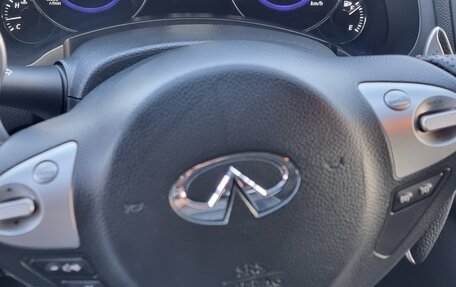 Infiniti FX II, 2011 год, 2 600 000 рублей, 19 фотография