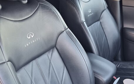 Infiniti FX II, 2011 год, 2 600 000 рублей, 16 фотография