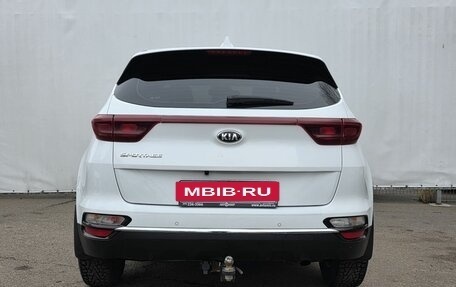 KIA Sportage IV рестайлинг, 2020 год, 2 340 000 рублей, 6 фотография