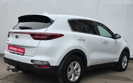 KIA Sportage IV рестайлинг, 2020 год, 2 340 000 рублей, 5 фотография