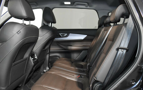 Chery Tiggo 8 Pro, 2022 год, 1 948 000 рублей, 13 фотография