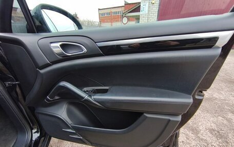 Porsche Cayenne III, 2010 год, 2 650 000 рублей, 10 фотография