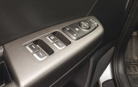 KIA Sportage IV рестайлинг, 2020 год, 2 300 000 рублей, 6 фотография