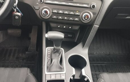 KIA Sportage IV рестайлинг, 2020 год, 2 300 000 рублей, 8 фотография