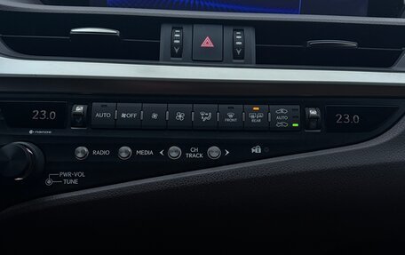 Lexus ES VII, 2020 год, 4 160 000 рублей, 12 фотография