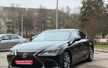 Lexus ES VII, 2020 год, 4 160 000 рублей, 8 фотография