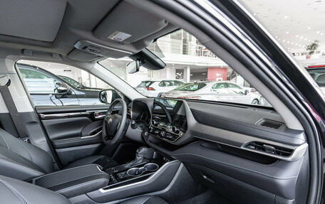 Toyota Highlander, 2025 год, 6 590 000 рублей, 13 фотография