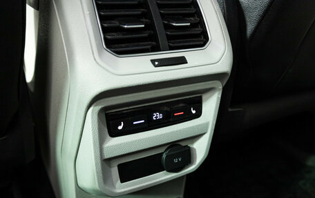 Volkswagen Tiguan II, 2017 год, 1 945 989 рублей, 19 фотография