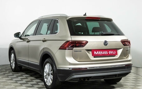 Volkswagen Tiguan II, 2017 год, 1 945 989 рублей, 7 фотография