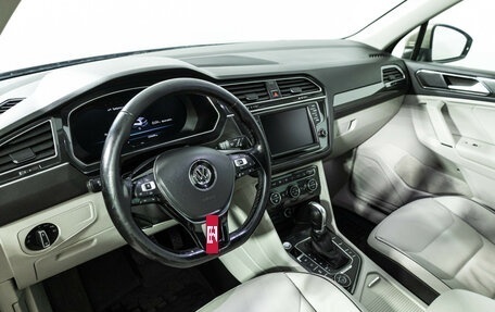 Volkswagen Tiguan II, 2017 год, 1 945 989 рублей, 11 фотография