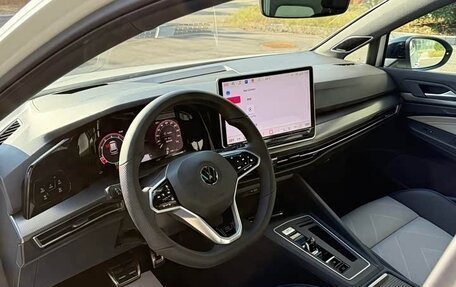 Volkswagen Golf VIII, 2024 год, 2 750 032 рублей, 8 фотография