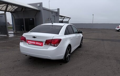 Chevrolet Cruze II, 2010 год, 850 000 рублей, 7 фотография