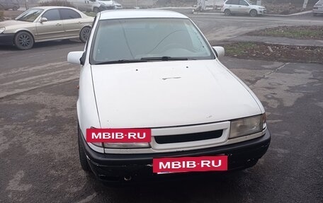 Opel Vectra A, 1991 год, 150 000 рублей, 2 фотография