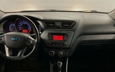 KIA Rio III рестайлинг, 2014 год, 700 000 рублей, 5 фотография