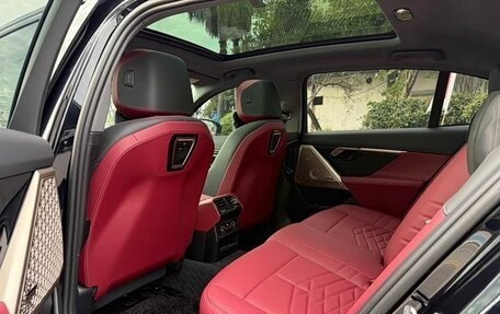 BMW 5 серия, 2025 год, 7 400 032 рублей, 9 фотография