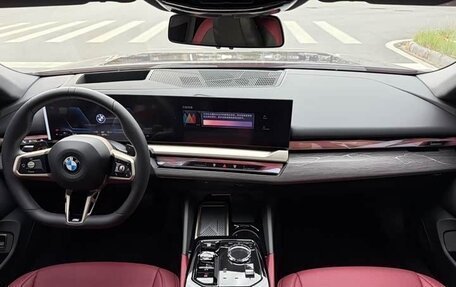 BMW 5 серия, 2025 год, 7 400 032 рублей, 12 фотография