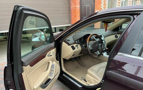 Cadillac CTS II, 2009 год, 1 185 000 рублей, 9 фотография