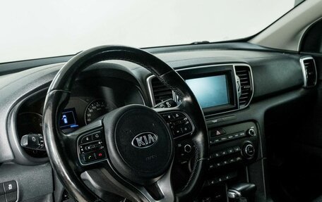 KIA Sportage IV рестайлинг, 2018 год, 2 378 000 рублей, 5 фотография