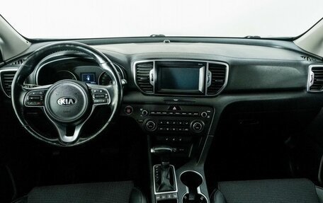 KIA Sportage IV рестайлинг, 2018 год, 2 378 000 рублей, 7 фотография