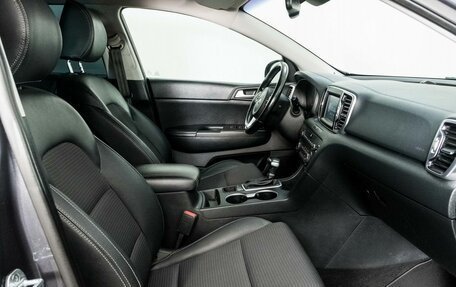 KIA Sportage IV рестайлинг, 2018 год, 2 378 000 рублей, 8 фотография