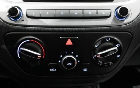 Hyundai Solaris II рестайлинг, 2021 год, 1 675 900 рублей, 8 фотография