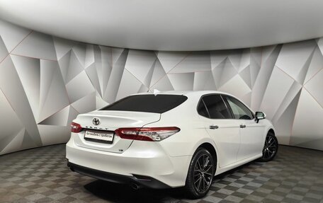 Toyota Camry, 2018 год, 2 443 000 рублей, 2 фотография