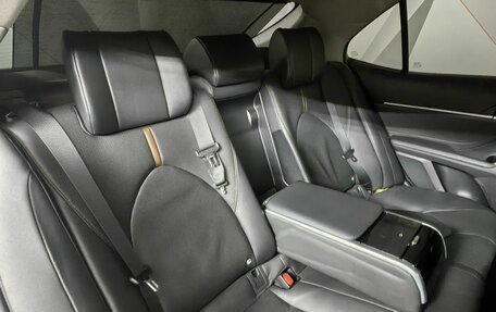 Toyota Camry, 2018 год, 2 443 000 рублей, 14 фотография