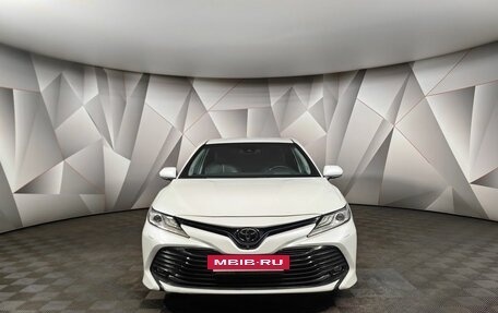 Toyota Camry, 2018 год, 2 443 000 рублей, 7 фотография
