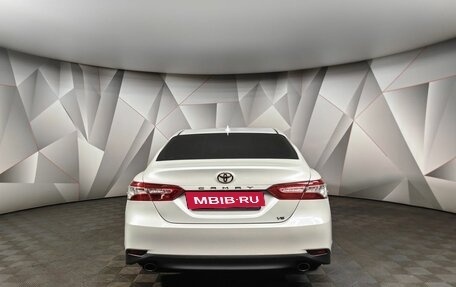 Toyota Camry, 2018 год, 2 443 000 рублей, 8 фотография