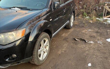 Mitsubishi Outlander III рестайлинг 3, 2007 год, 865 000 рублей, 4 фотография