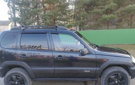 Chevrolet Niva I рестайлинг, 2006 год, 310 000 рублей, 2 фотография