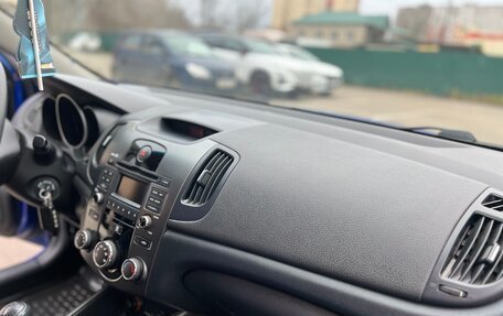 KIA Cerato III, 2010 год, 660 000 рублей, 13 фотография