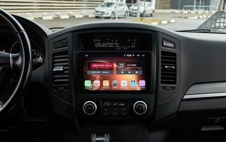 Mitsubishi Pajero IV, 2010 год, 1 685 000 рублей, 16 фотография