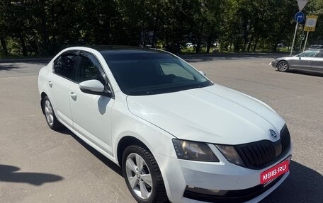 Skoda Octavia, 2018 год, 920 000 рублей, 3 фотография