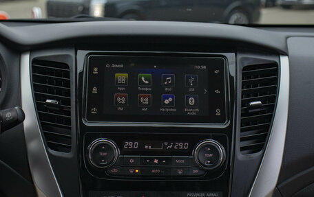 Mitsubishi Pajero Sport III рестайлинг, 2019 год, 2 892 000 рублей, 15 фотография