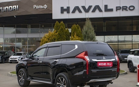 Mitsubishi Pajero Sport III рестайлинг, 2019 год, 2 892 000 рублей, 7 фотография