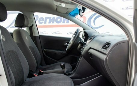 Volkswagen Polo VI (EU Market), 2013 год, 599 000 рублей, 12 фотография