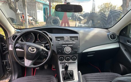 Mazda 3, 2011 год, 750 000 рублей, 13 фотография