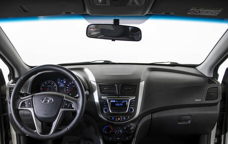 Hyundai Solaris II рестайлинг, 2015 год, 848 000 рублей, 12 фотография