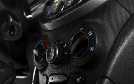 Hyundai Solaris II рестайлинг, 2015 год, 848 000 рублей, 16 фотография