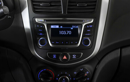 Hyundai Solaris II рестайлинг, 2015 год, 848 000 рублей, 14 фотография