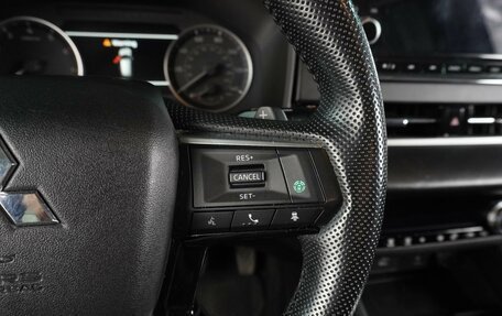 Mitsubishi Outlander, 2021 год, 3 498 000 рублей, 24 фотография