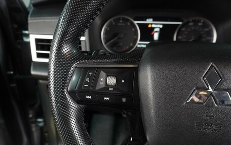 Mitsubishi Outlander, 2021 год, 3 498 000 рублей, 22 фотография