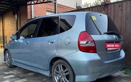 Honda Jazz I рестайлинг, 2008 год, 740 000 рублей, 3 фотография