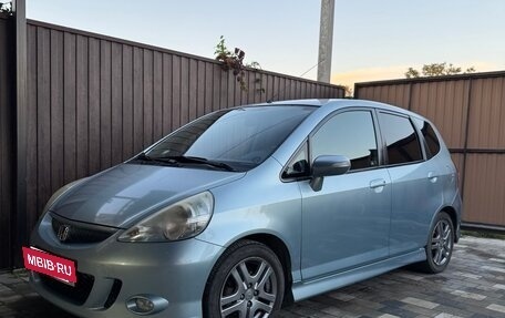 Honda Jazz I рестайлинг, 2008 год, 740 000 рублей, 2 фотография